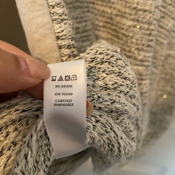 Lou & Grey Metallic Gray Sweater Pullover Size Small - Picture 9 of 9